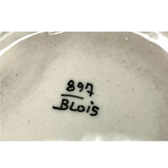 Vintage French Ceramic Lidded Bowl - Picture 11 of 11